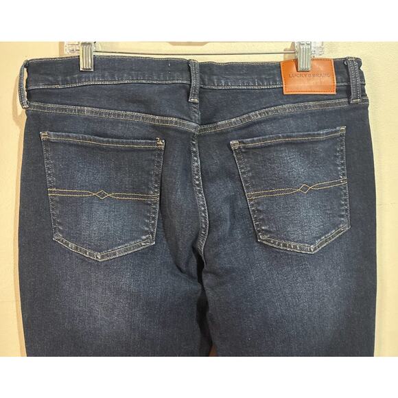 Lucky Brand Women's Dark Wash Sweet Mid-Rise Straight Jeans Size 16 - Picture 5 of 7